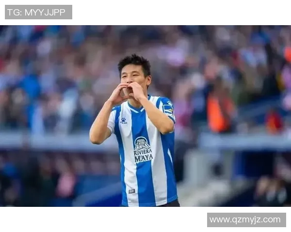 中国足球明星帅哥们的魅力与风采展现，谁是你心中的最佳球员之选